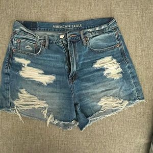 AE 90’s Boyfriend Shorts